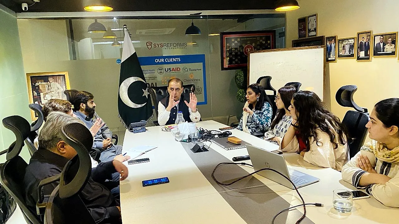 The SysReforms team in a working session with institutional stakeholders